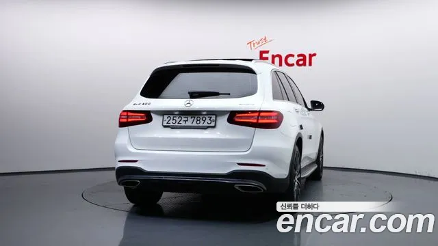 Mercedes-Benz GLC 2019 thumb 4