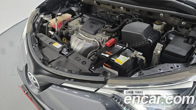 Toyota RAV4 2018 thumb 6