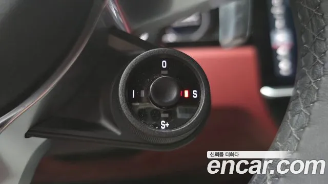 Porsche Cayenne 2019 thumb 9