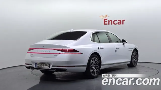 Genesis G90 2023 thumb 2