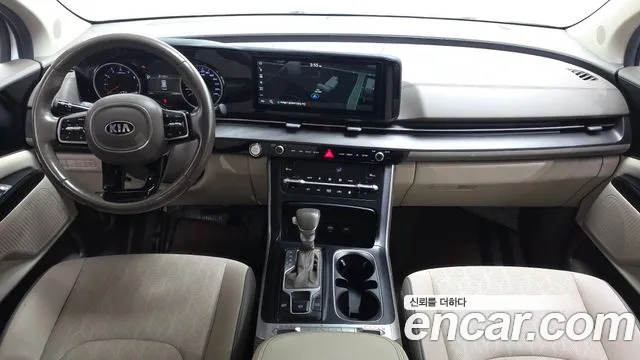 Kia Carnival 2021 thumb 7