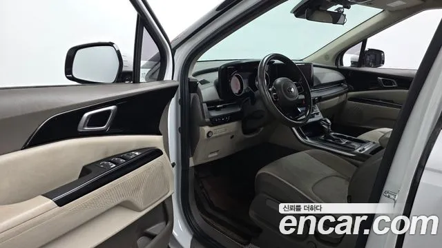 Kia Carnival 2021 thumb 10