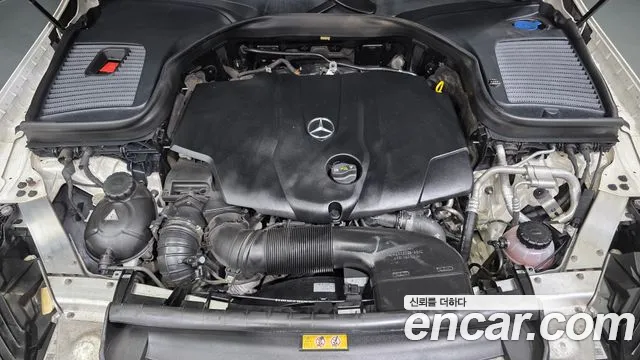 Mercedes-Benz GLC 2017 thumb 6