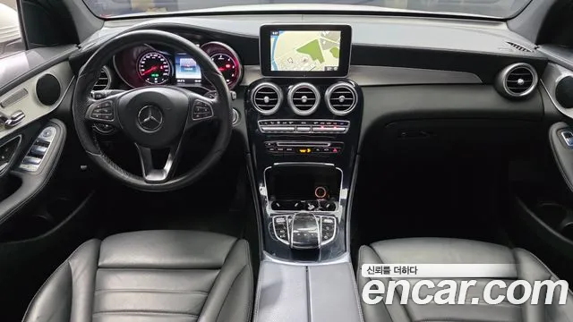 Mercedes-Benz GLC 2017 thumb 7