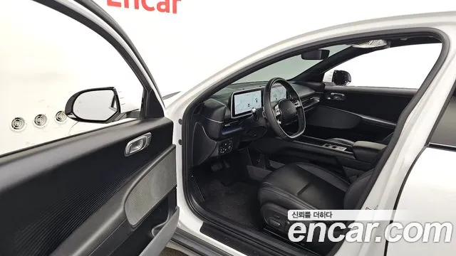 Hyundai IONIQ 6 2024 thumb 9
