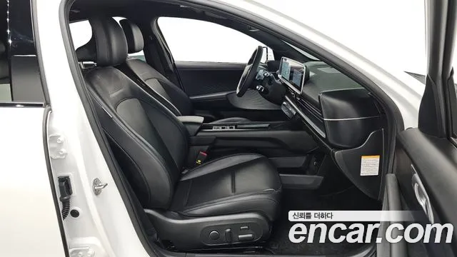 Hyundai IONIQ 6 2024 thumb 10