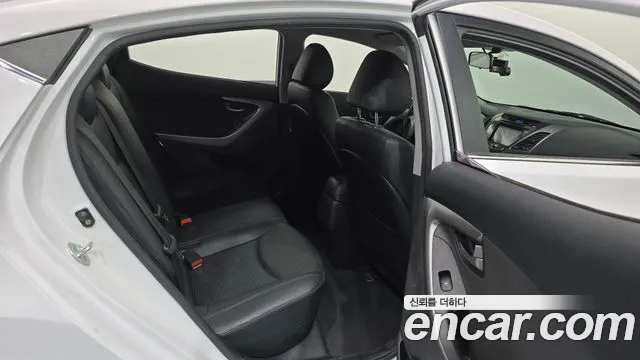 Hyundai Avante 2014 thumb 11