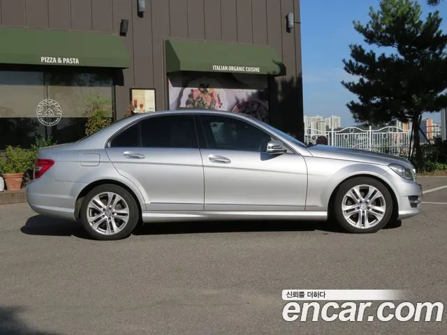 Mercedes-Benz C-Класс 2012 thumb 8