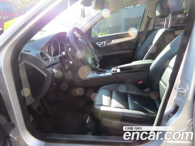 Mercedes-Benz C-Класс 2012 thumb 9