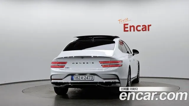 Genesis G80 2025 thumb 3