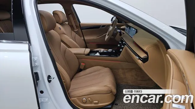 Genesis G80 2025 thumb 10