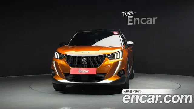 Peugeot 2008 2021 thumb 3