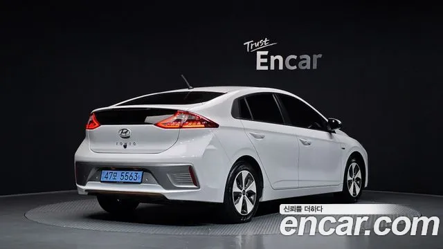 Hyundai IONIQ 6 2017 thumb 2