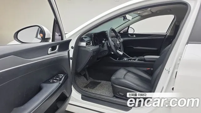 Kia K5 2020 thumb 10