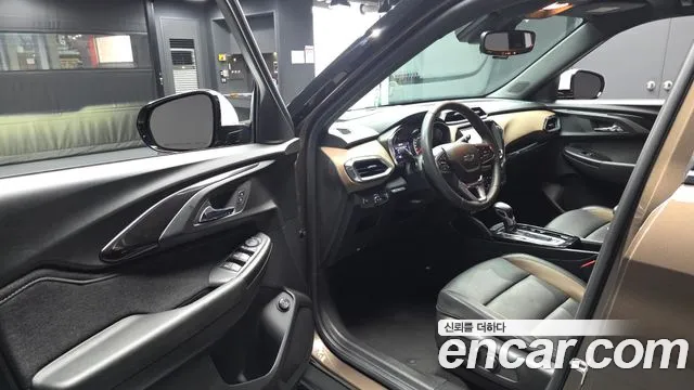 ChevroletGMDaewoo TrailBlazer 2021 thumb 10