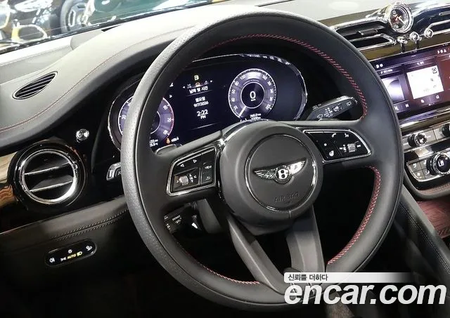 Bentley Bentayga 2025 thumb 6