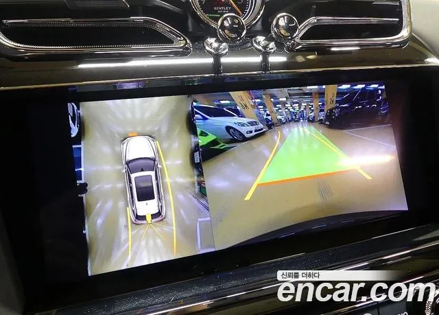 Bentley Bentayga 2025 thumb 12