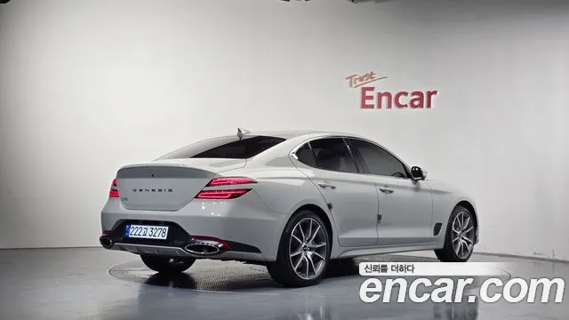 Genesis G70 2025 thumb 2