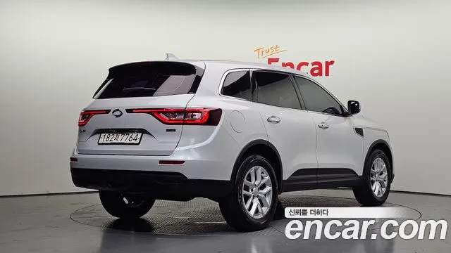 Renault-KoreaSamsung Koleos 2018 thumb 2