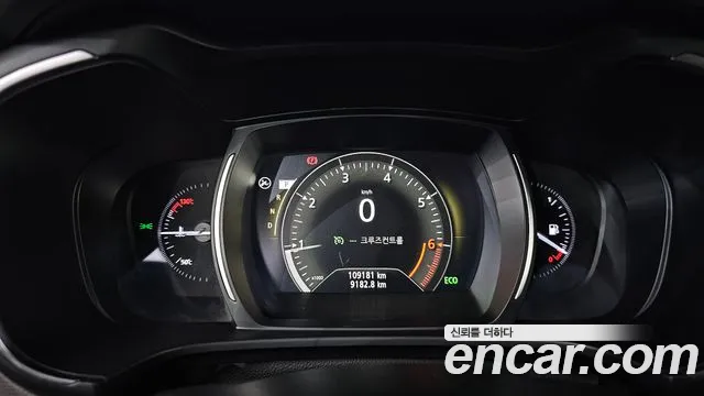 Renault-KoreaSamsung Koleos 2018 thumb 8