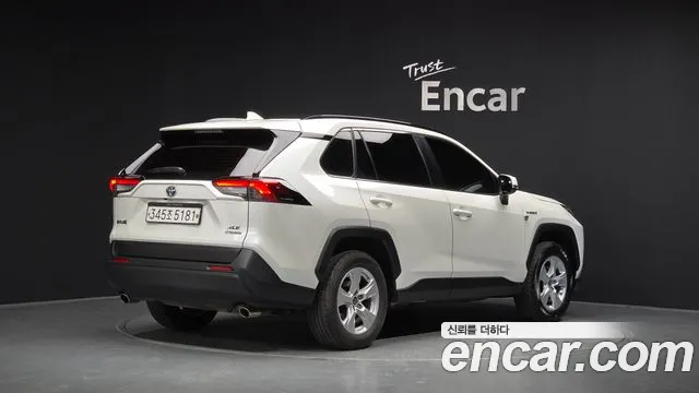 Toyota RAV4 2019 thumb 2