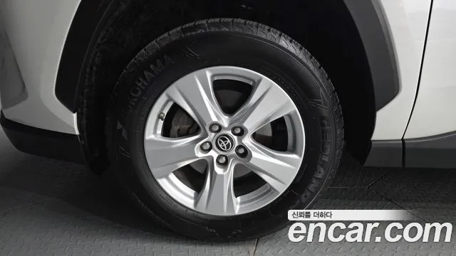 Toyota RAV4 2019 thumb 5