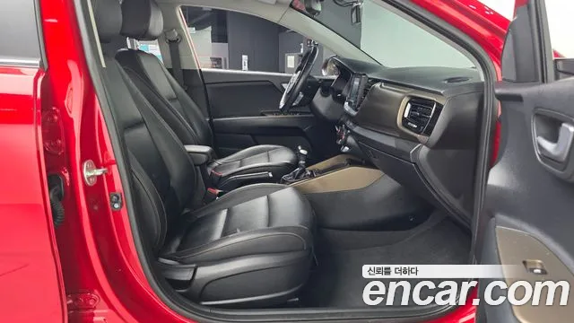 Kia Stonic 2018 thumb 11