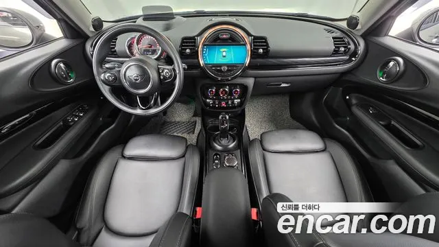MINI Clubman 2019 thumb 7