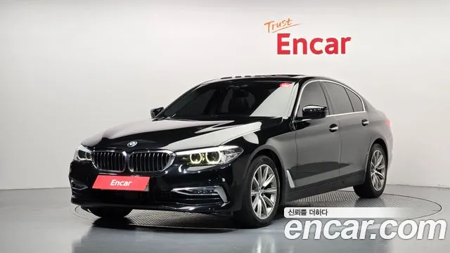 BMW 5-Series 2018 thumb 12
