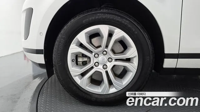 Land Rover Range Rover Evoque 2019 thumb 5