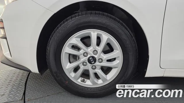 Kia K3 2019 thumb 5