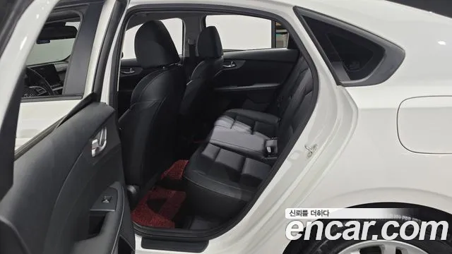 Kia K3 2019 thumb 11