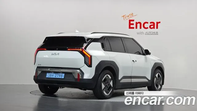 Kia EV3 2025 thumb 2