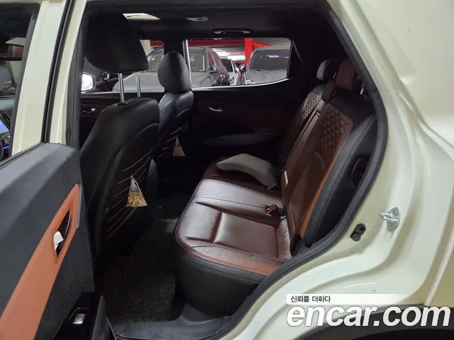 KG_Mobility_Ssangyong TIBOLI 2018 thumb 7