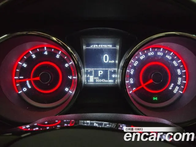 KG_Mobility_Ssangyong TIBOLI 2018 thumb 10
