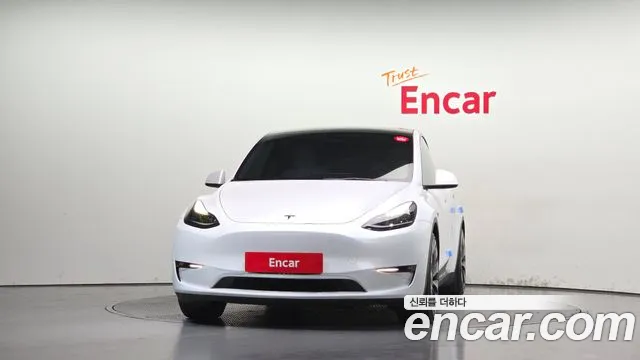 Tesla Model Y 2022 thumb 3