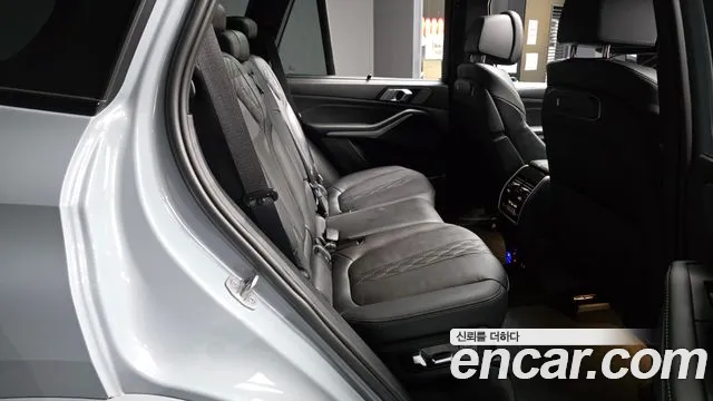 BMW X5 2023 thumb 11