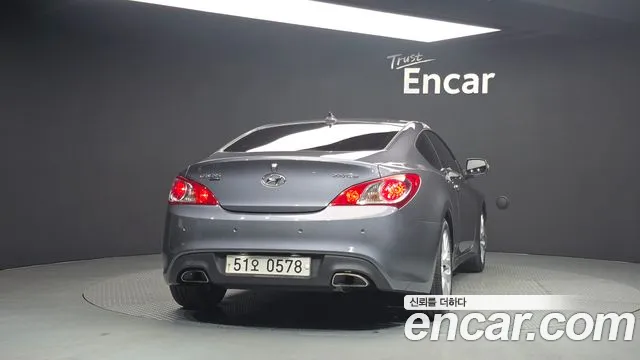 Hyundai Genesis 2016 thumb 4