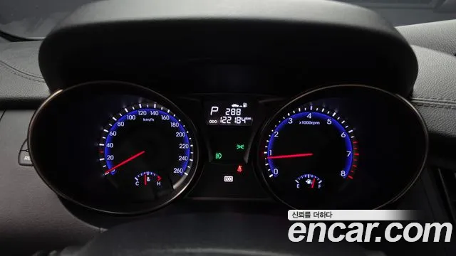 Hyundai Genesis 2016 thumb 8