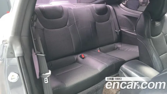 Hyundai Genesis 2016 thumb 12