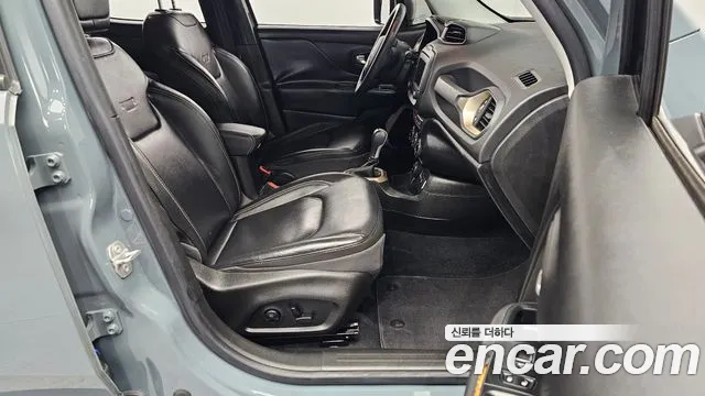 Jeep Renegade 2016 thumb 12