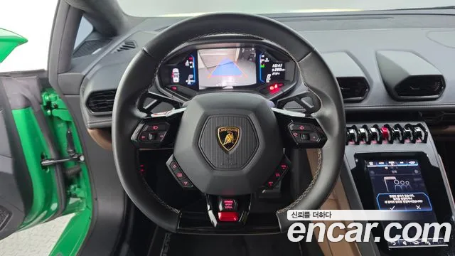 Lamborghini Huracan 2022 thumb 12