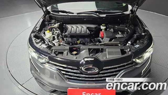 Renault-KoreaSamsung Koleos 2019 thumb 5