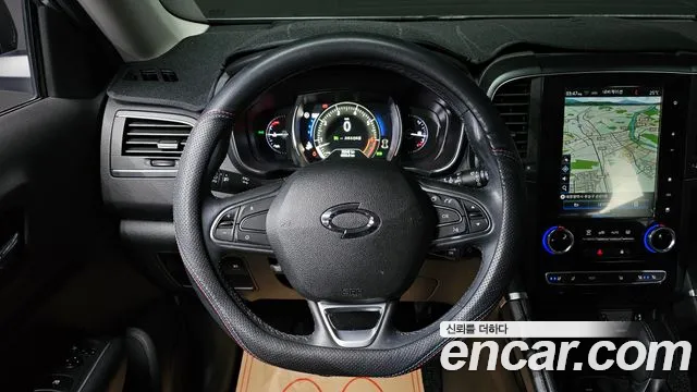 Renault-KoreaSamsung Koleos 2019 thumb 12