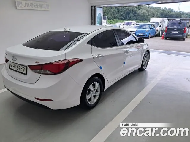 Hyundai Avante 2014 thumb 4
