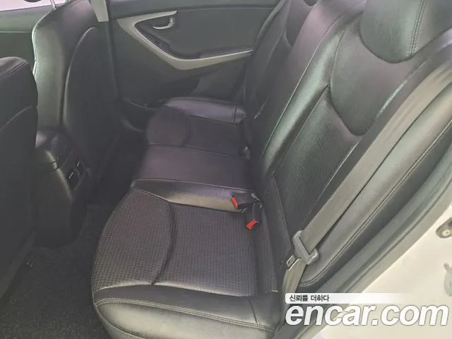 Hyundai Avante 2014 thumb 6
