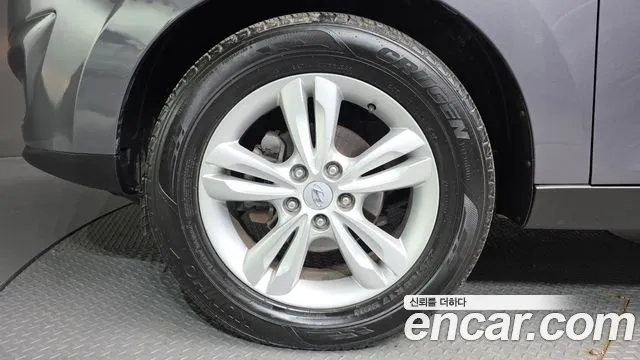 Hyundai Tucson 2010 thumb 5