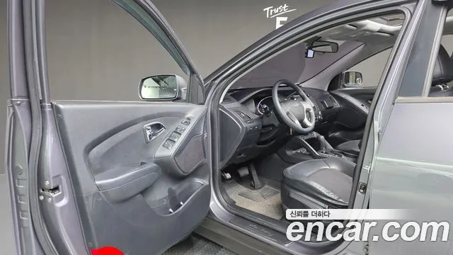 Hyundai Tucson 2010 thumb 10