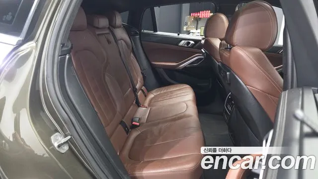 BMW X6 2022 thumb 11