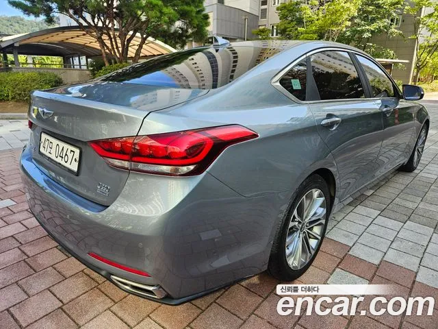 Hyundai Genesis 2016 thumb 4